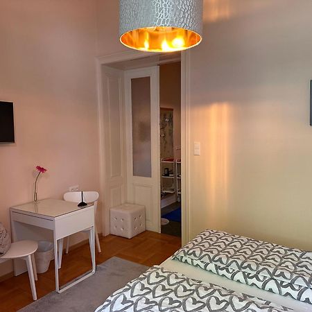 Kristall Doppelzimmer Direkt Im Zentrum, Balkon バート・イシュル エクステリア 写真
