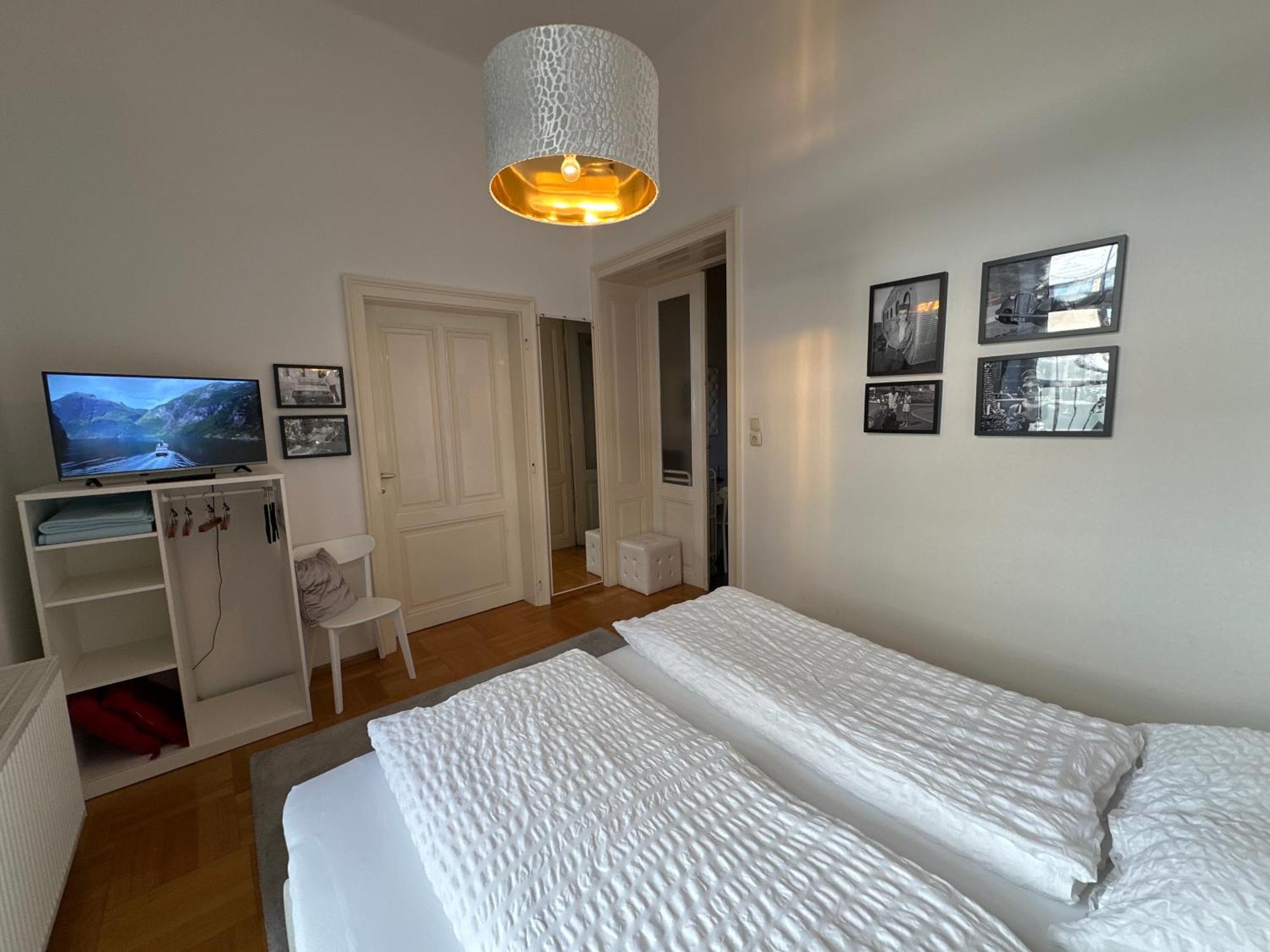 Kristall Doppelzimmer Direkt Im Zentrum, Balkon バート・イシュル エクステリア 写真