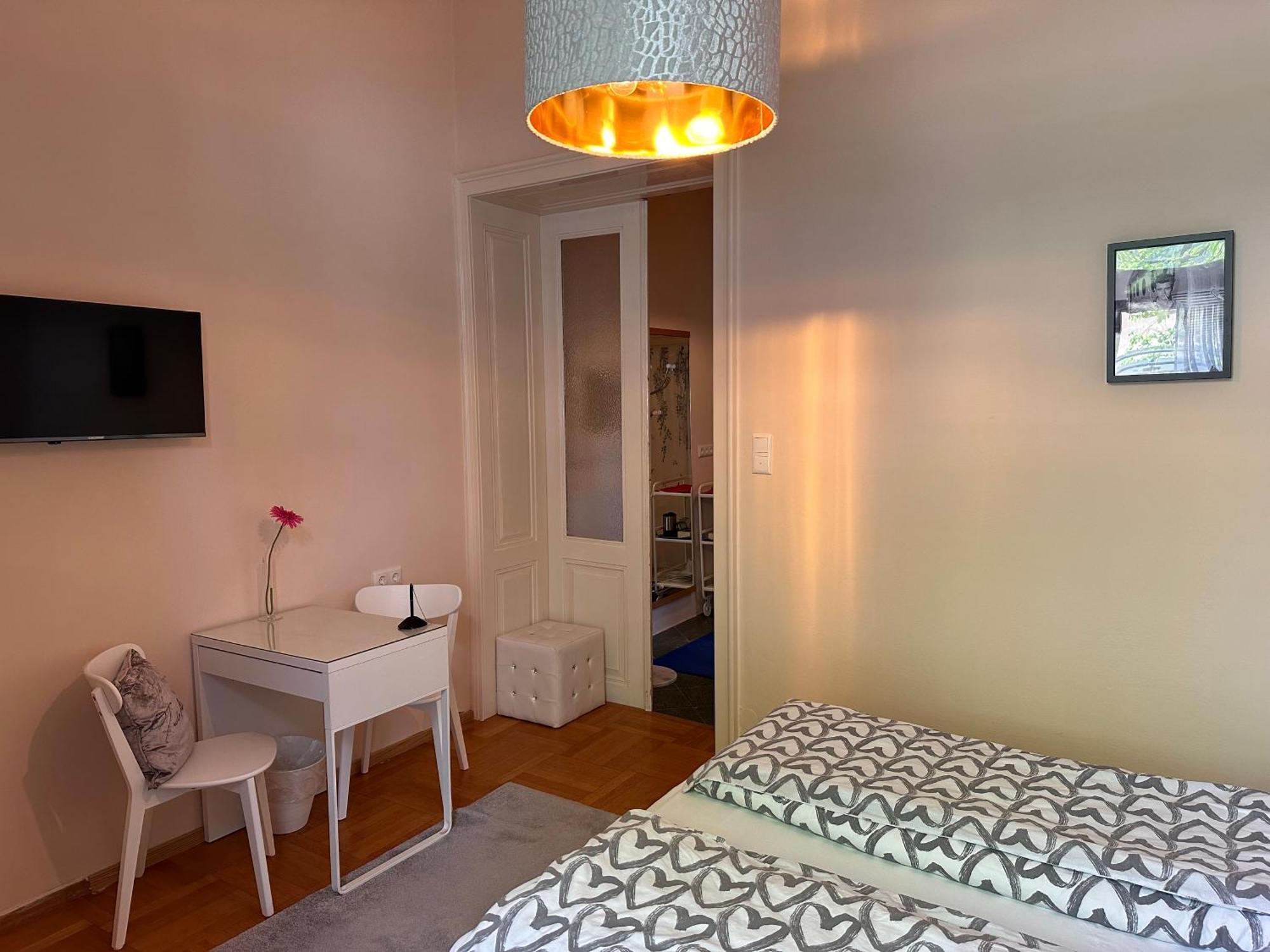 Kristall Doppelzimmer Direkt Im Zentrum, Balkon バート・イシュル エクステリア 写真